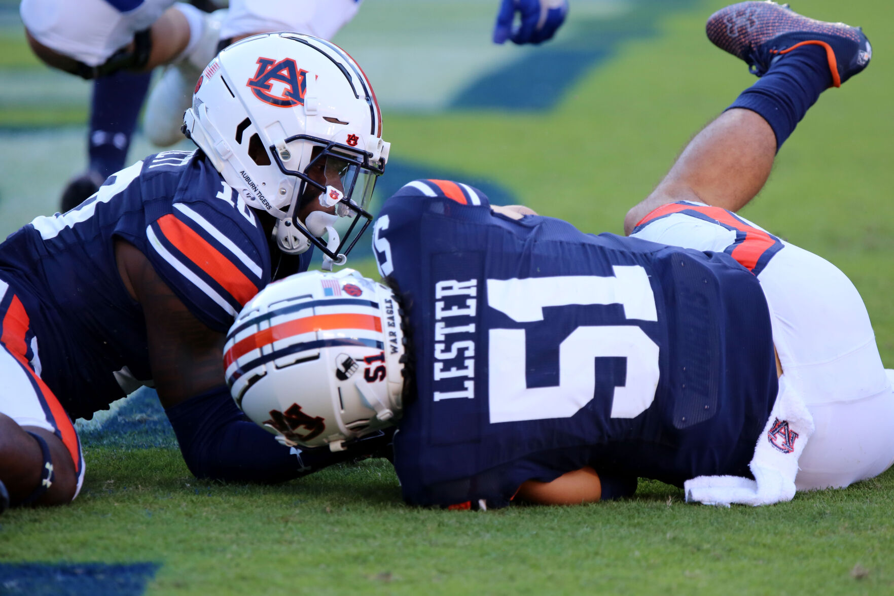 Barton Lester TD